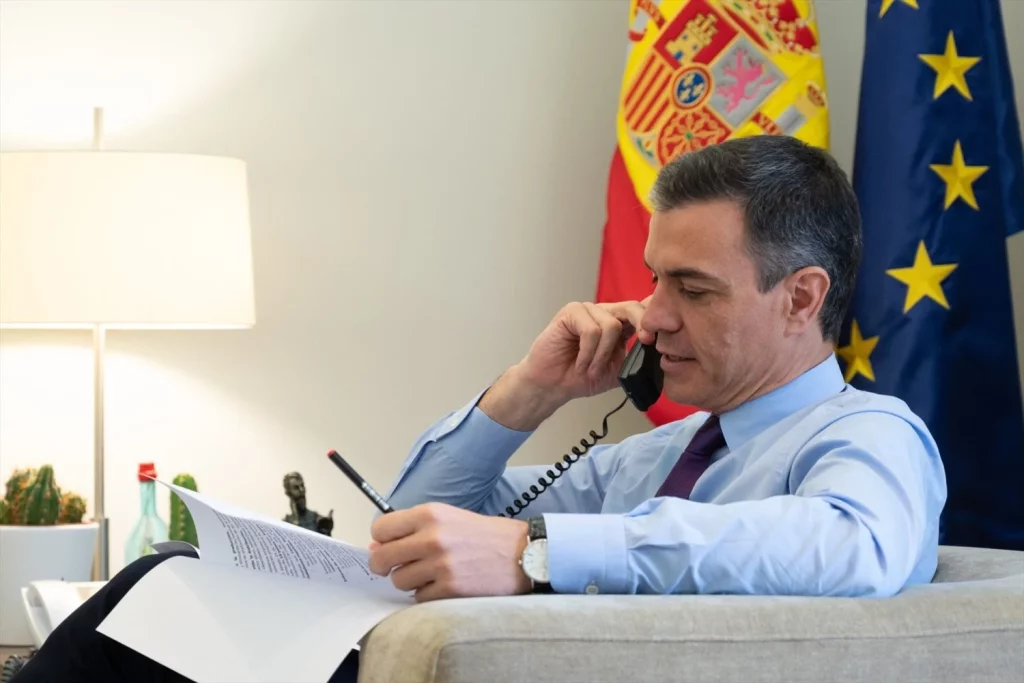 Pedro Sánchez, presidente del Gobierno, sopesa la dimisión el próximo 29 de abril