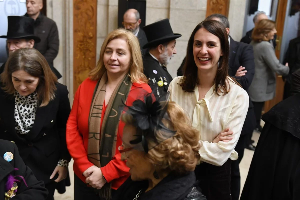 Inma Sanz gana el duelo a Maestre por las piscinas de Madrid | Foto: Europa Press