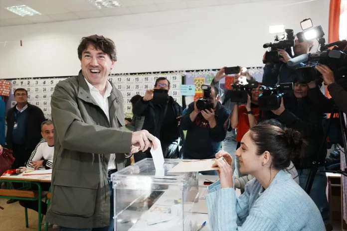 Una vez más, el PSE-EE de Andueza será decisivo en el País Vasco
