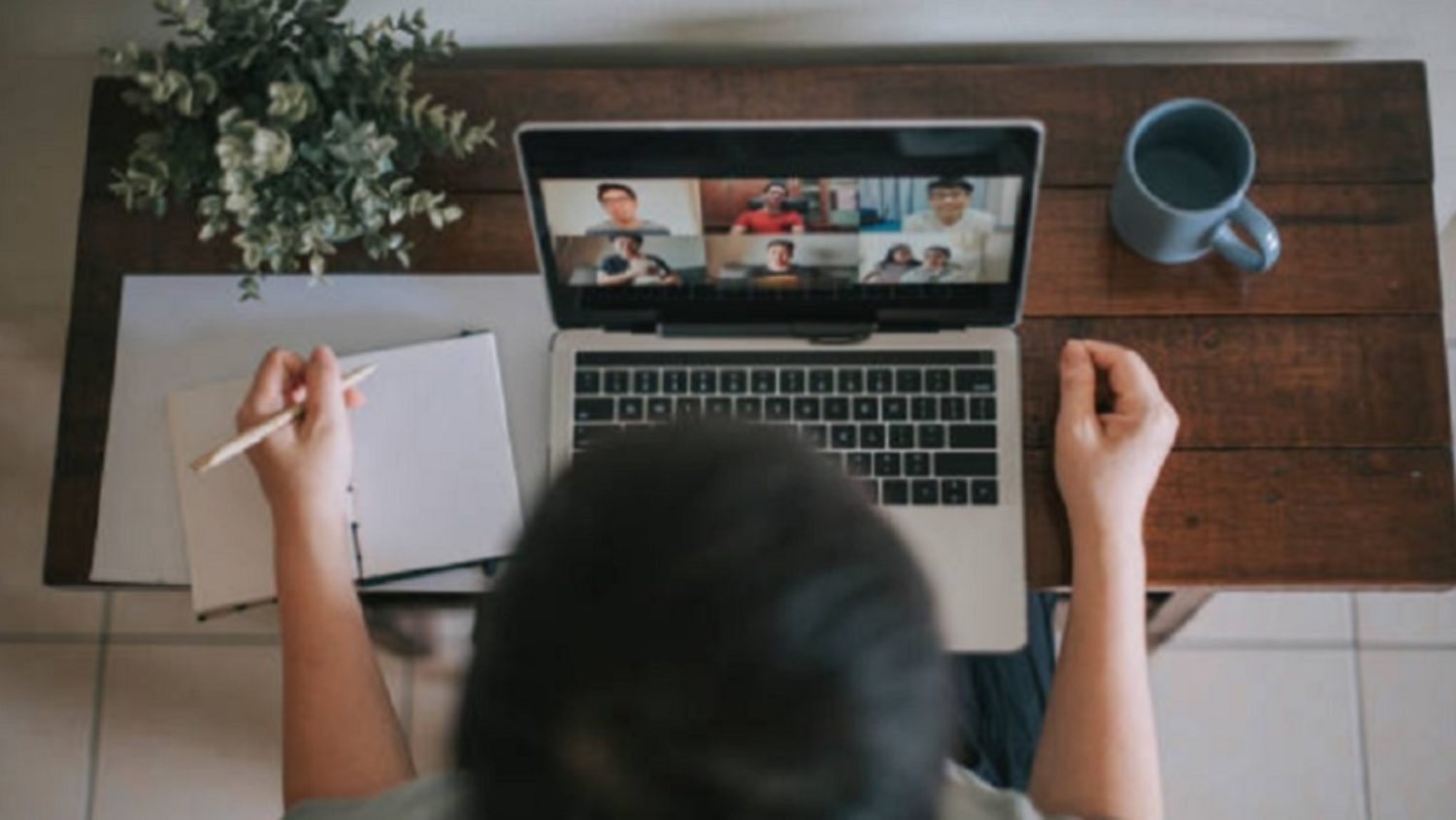 5 gadgets para mantenerte activo mientras trabajas