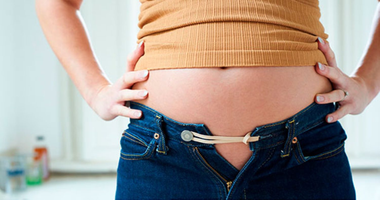3 alimentos prohibidos que causan esa hinchazón constante y que consumes todos los días
