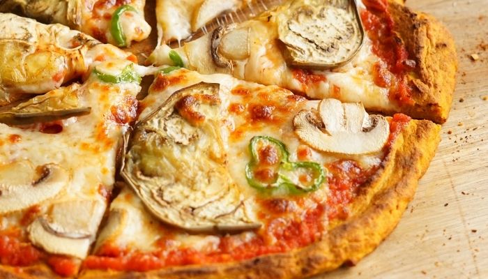 Pizza de Zanahoria: Una deliciosa receta fácil de hacer en solo minutos 1 Moncloa Pizza de zanahoria web Moncloa