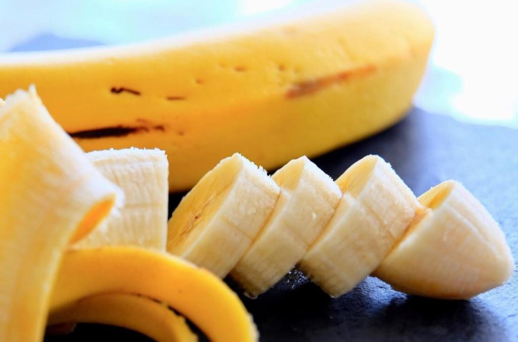 Plátanos: Beneficios, impacto corporal y valor nutricional desglosado 1 Moncloa Beneficios e impacto corporal de consumir plátanos