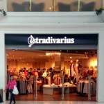¡Cae en la tentación de las camisetas de nueva temporada de Stradivarius! Combinan a la perfección con el verano