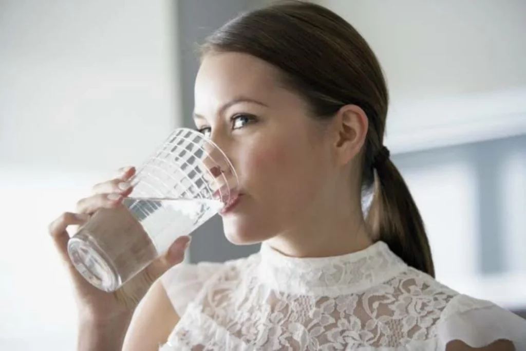 Bebe agua con limón todos los días y esto es lo que sucederá 2 Moncloa agua Moncloa