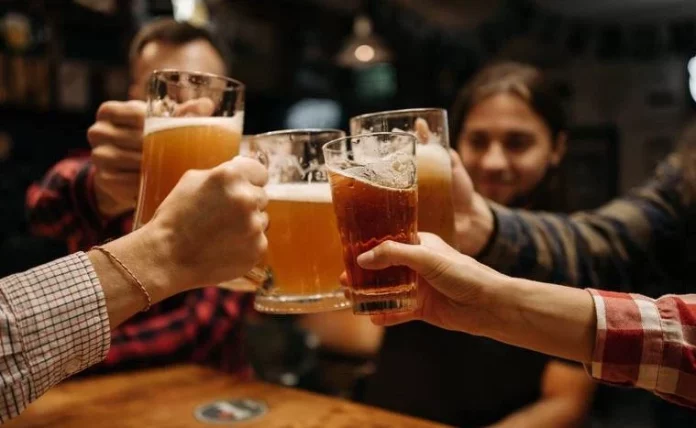 La enfermedad más grave que la cirrosis que produce el exceso de alcohol