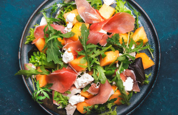 Cómo incorporar la burrata en tus ensaladas de primavera