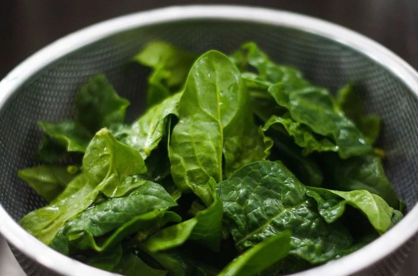 Esta es la verdura que tiene más potasio que el aguacate y es ideal para adelgazar 2 Moncloa Cómo incluir la espinaca en la alimentación