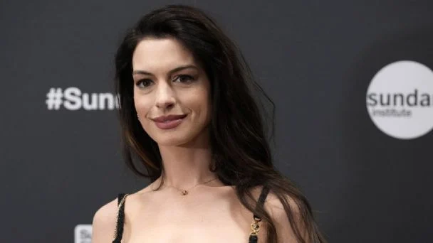Anne Hathaway se sincera: revela su peor audición y por qué fue un momento "asqueroso" 1 Moncloa La gran reflexión de Anne Hathaway sobre la industria