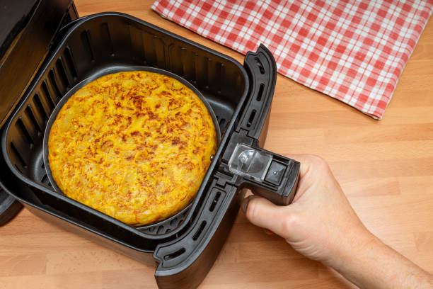 3 formas saludables de cocinar huevos en tu freidora de aire sin grasa ni aceite