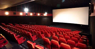 Estrellas de cine que cobraron por no actuar: lista completa