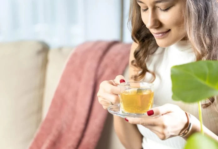 La infusión milagrosa que mejora la digestión, protege la vista y potencia la memoria