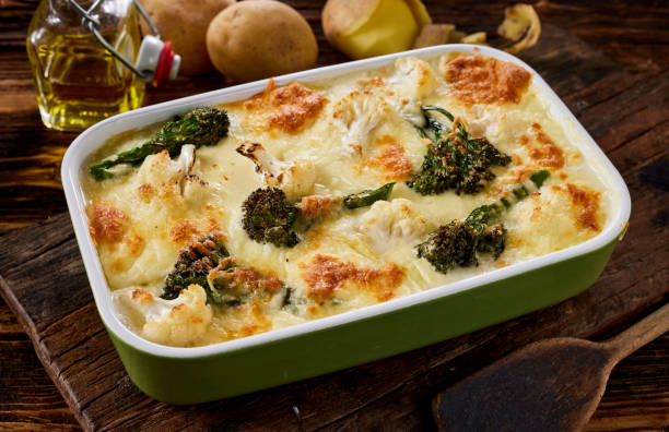 Paso a paso para hacer un gratinado con salsa mornay para tu brócoli que enamora paladares 1 Moncloa Preparación del brócoli gratinado