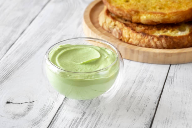 El motivo por el que debes probar la mayonesa de aguacate casera: Receta paso a paso 1 Moncloa Beneficios de hacer mayonesa de aguacate