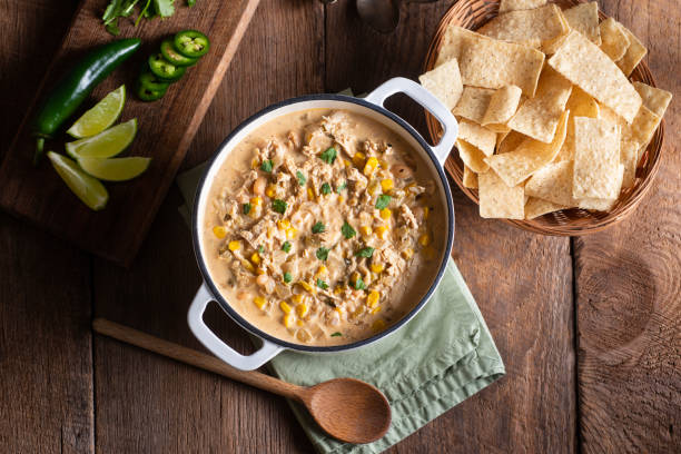 Elaboración de chowder de pollo y maíz