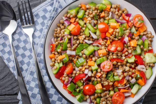 Ensalada de lentejas con vinagreta que te salvará en cualquier apuro 2 Moncloa Es momento de unificar la ensalada con la vinagreta