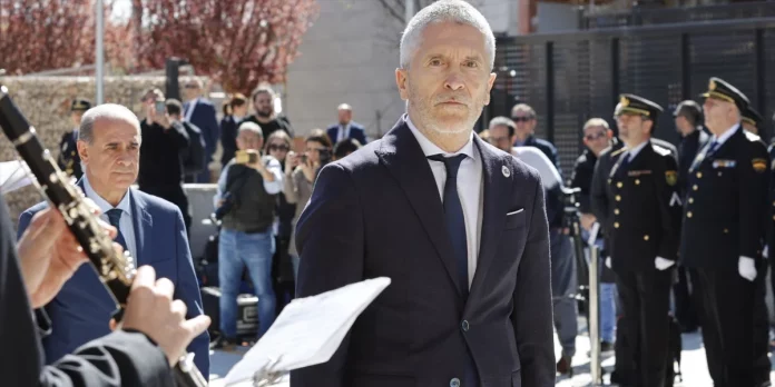 La justicia ha quitado medallas a Marlaska.
