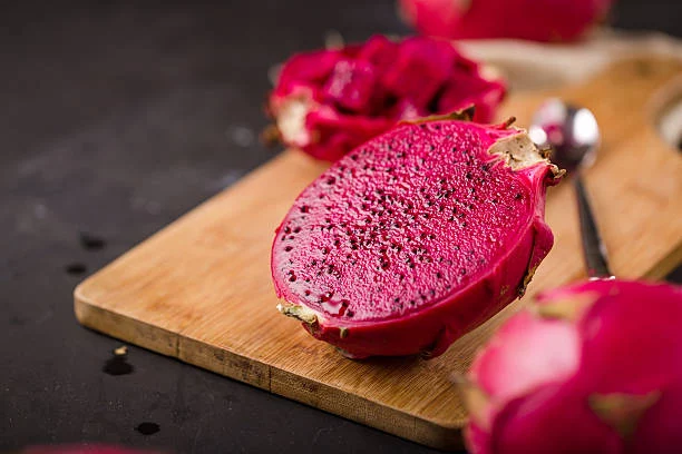 Pitahaya: Beneficios y con qué otras frutas combinarla para preparar un zumo saludable