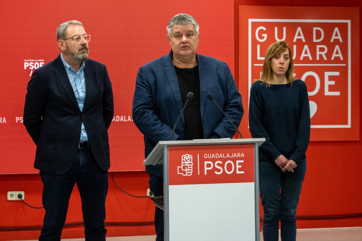 El alcalde y la teniente de alcalde del PSOE en Matarrubia denunciaron el clima de crispación.