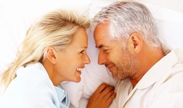 Sexualidad en la menopausia: esta fruta ideal para incrementar la libido 2 Moncloa Otros consejos para tener una buena salud sexual en la menopausia