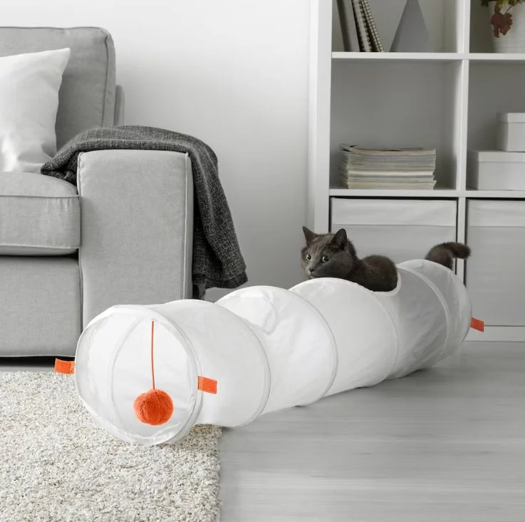 tunel juego gatos