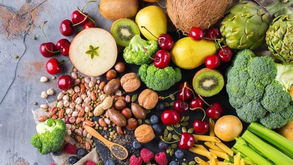 3 vitaminas que no deben faltar cuando cumples 30 años 2 Moncloa ¿Qué alimentos contienen estás vitaminas?