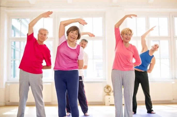 Más beneficios del yoga para la artritis 
