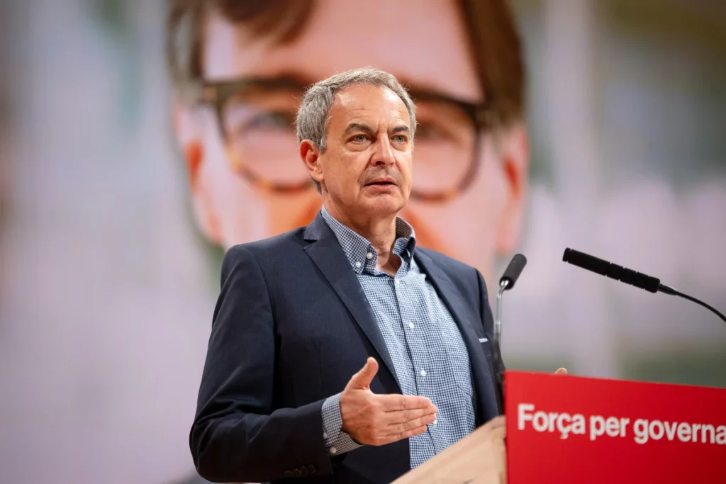 Zapatero pide "avanzar mucho más" en igualdad frente a los "mensajes destructivos" contra el feminismo 1 Moncloa zapatero mitin tarragona psc psoe pedro sanchez 2600 Moncloa