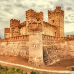 Un castillo de ensueño: uno de los pueblos más bonitos de España ambientado en la reconquista