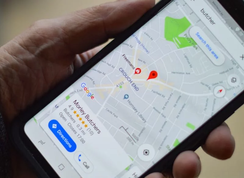 GOOGLE MAPS OFRECE LA INFORMACIÓN MÁS DETALLADA
