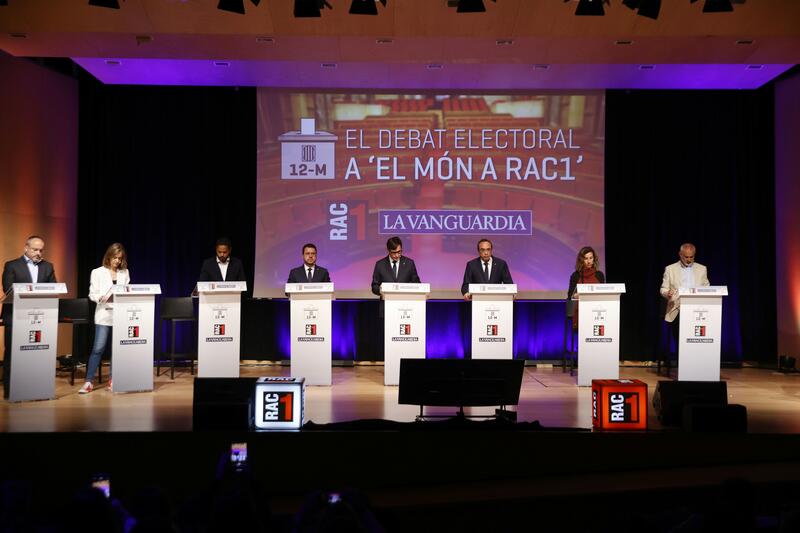 Los candidatos a las elecciones catalanas cogerán aire con sus familias el día de reflexión antes de los comicios