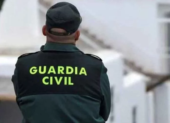 LA GUARDIA CIVIL, EN ALERTA POR EL 'TIMO DEL NAZARENO'