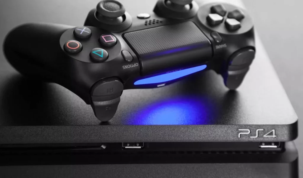 Así debes cargar tu mando PS4 para evitar quemaduras 1 Moncloa ¿Cómo cargar correctamente tus mandos de PS4?
