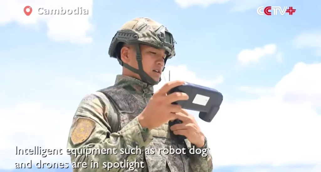 'Perros robot': así lucen las nuevas armas en Camboya 1 Moncloa Captura de pantalla 2024 05 30 001213 Moncloa
