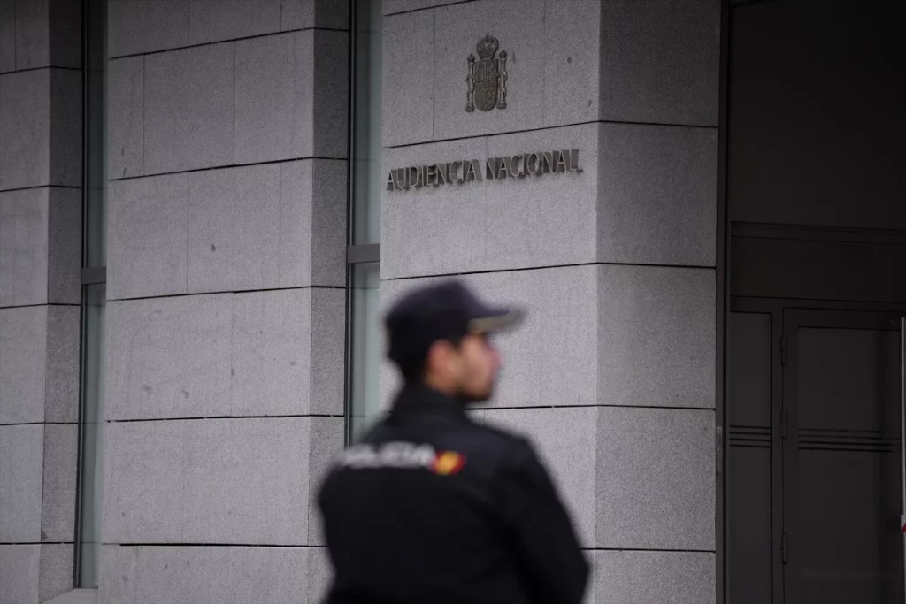 Fiscalía descarta la orden de detención de 4 investigados en 'Tsunami' 1 Moncloa La Audiencia Nacional investiga el presunto terrorismo que aplicó Tsumani Democratic.