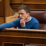 Errejón adopta un perfil bajo en Cataluña tras la debacle en Galicia y País Vasco