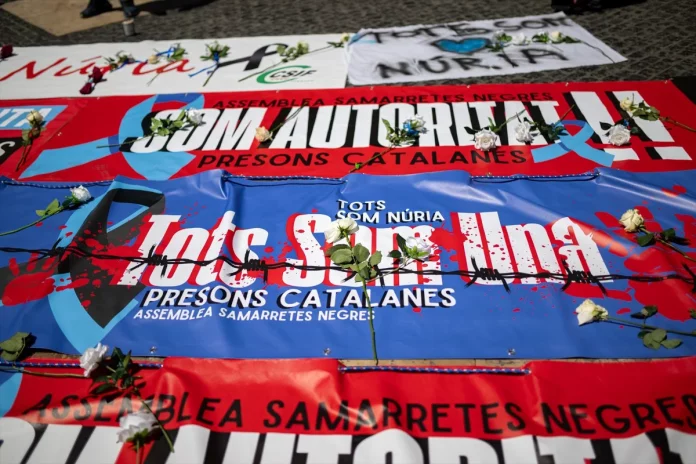 Los funcionarios de prisiones se han vuelto a manifestar por Nuria y los compañeros asesinados en Francia.