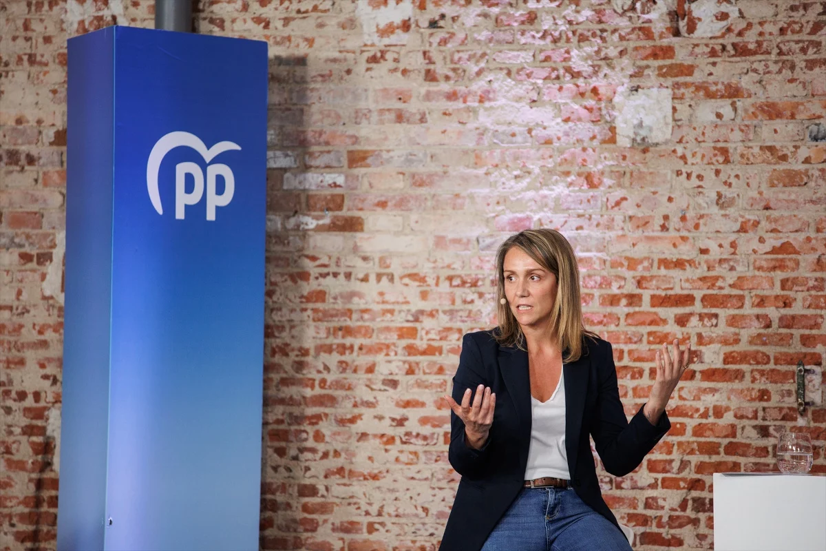 Alma Ezcurra dejará su pueesto de diputada en la Asamblea de Madrid por el de diputada en el Parlamento de Europa.