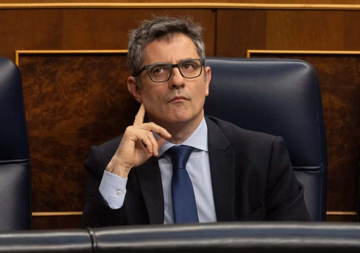 El 'superministro' Félix Bolaños se apunta al bombardeo contra Llarena