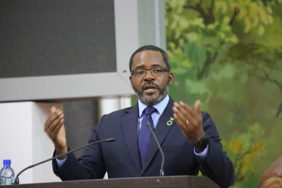 Gabriel Mbega Obiang (Gobierno de Guinea Ecuatorial).
