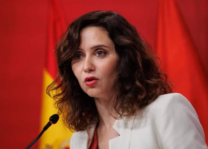 Por qué Ayuso pide a rectores dejar la política fuera del aula en el debate sobre Israel y Gaza