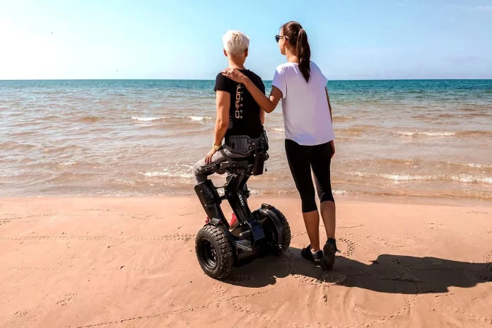 Esta es la silla de ruedas del futuro: Deportes, natación y mucho más
