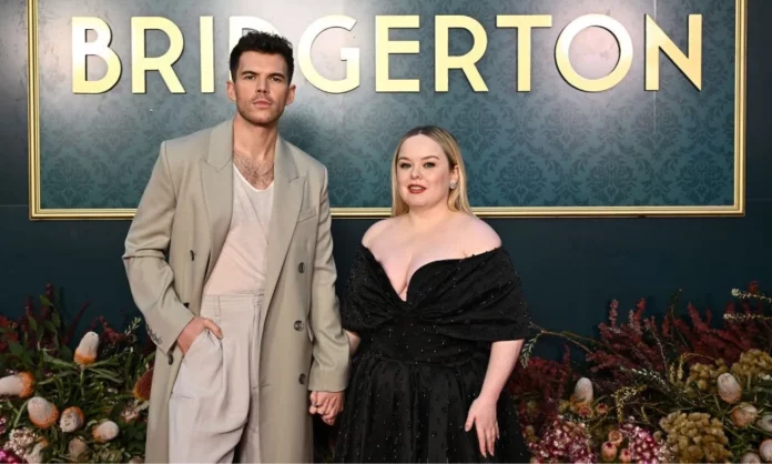 Nicola Coughlan y Luke Newton encienden Nueva York: Qué vamos a ver en 'Los Bridgerton' T3