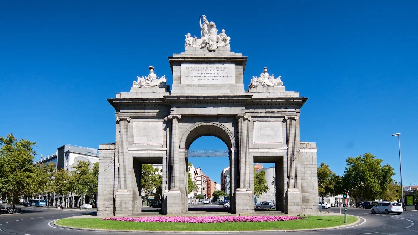 PUERTAS DE TOLEDO edited Moncloa