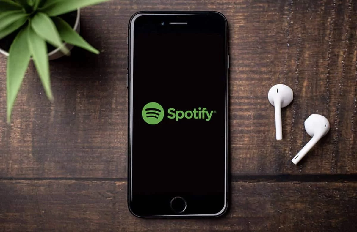 El truco secreto para escuchar Spotify sin gastar datos móviles