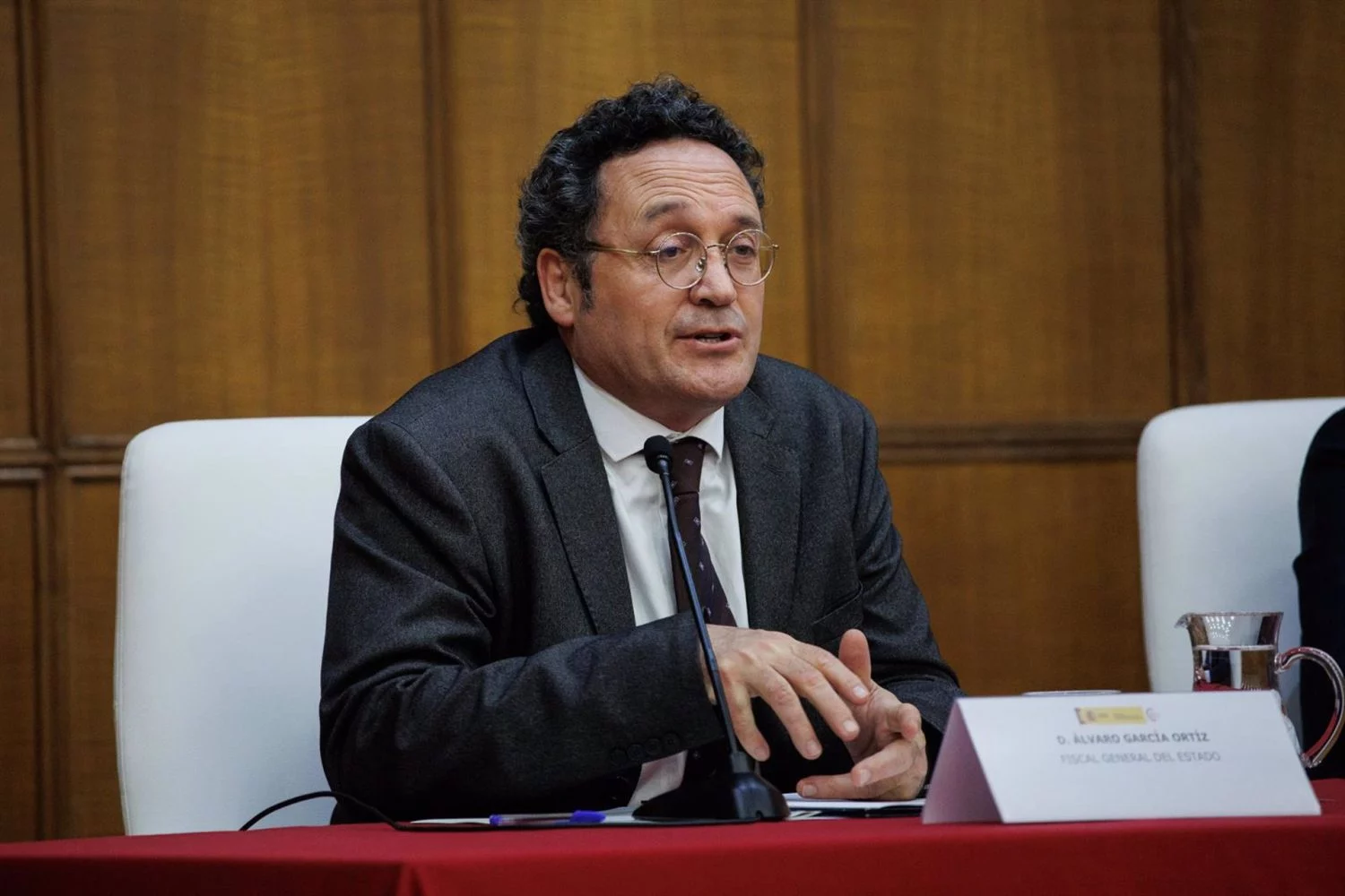 El Senado reprueba al fiscal general y el PP solicita la destitución del Gobierno completo 1 Moncloa La reprobación del Senado