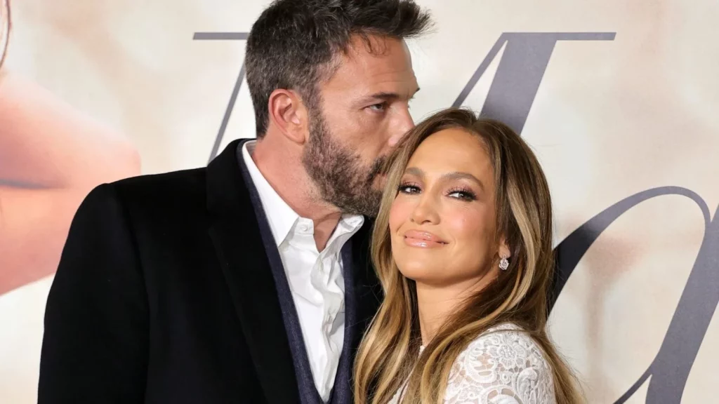 Ben Affleck no es el único: 3 estrellas de cine que huelen mal al trabajar 1 Moncloa El duro momento personal que está viviendo Ben Affleck