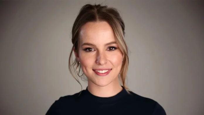 La verdad de por qué Bridgit Mendler se graduó en Leyes y abandonó la industria