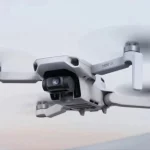 DJI Mini 4K: el dron plegable imposible de derribar que tiene un peso sorprendente