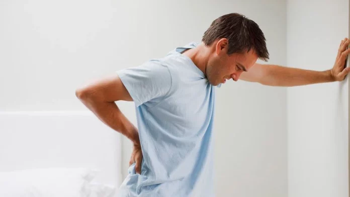 3 ejercicios que acaban con el dolor de la espalda en 5 minutos